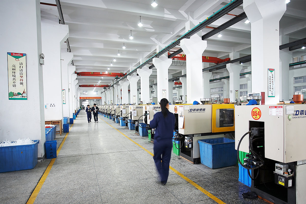 Китай продолжит продвигать финансовую открытость – центральный